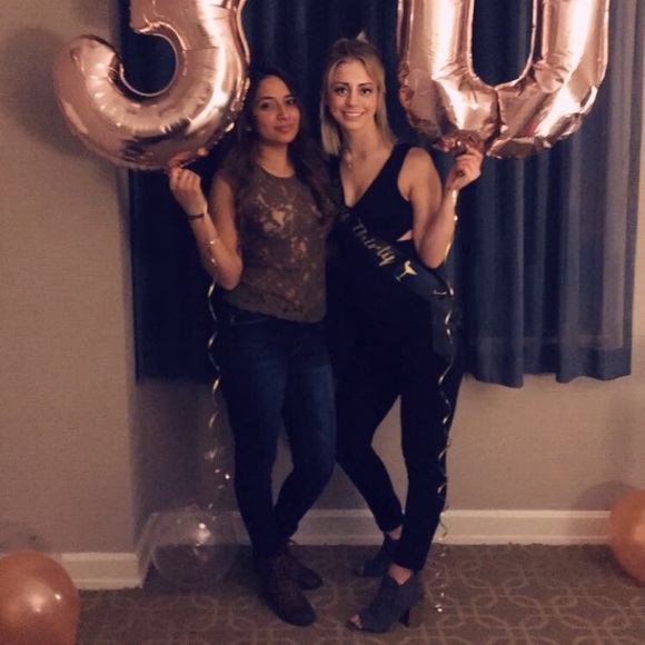 🔥Rae Ann🌺Posh Ambassador💋 - Picture 2 of 2